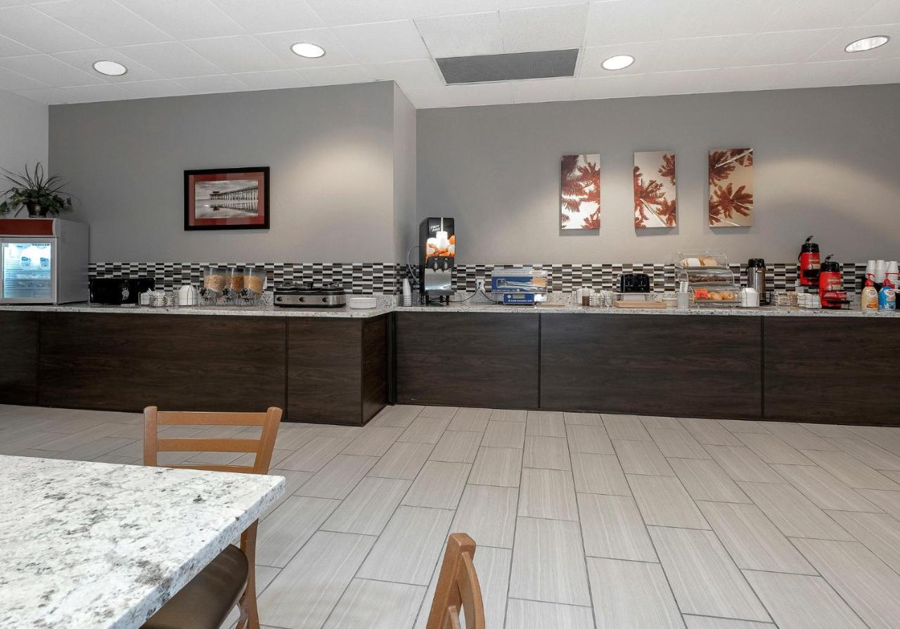 Red Roof Inn Gulfport - Biloxi Airport Extérieur photo