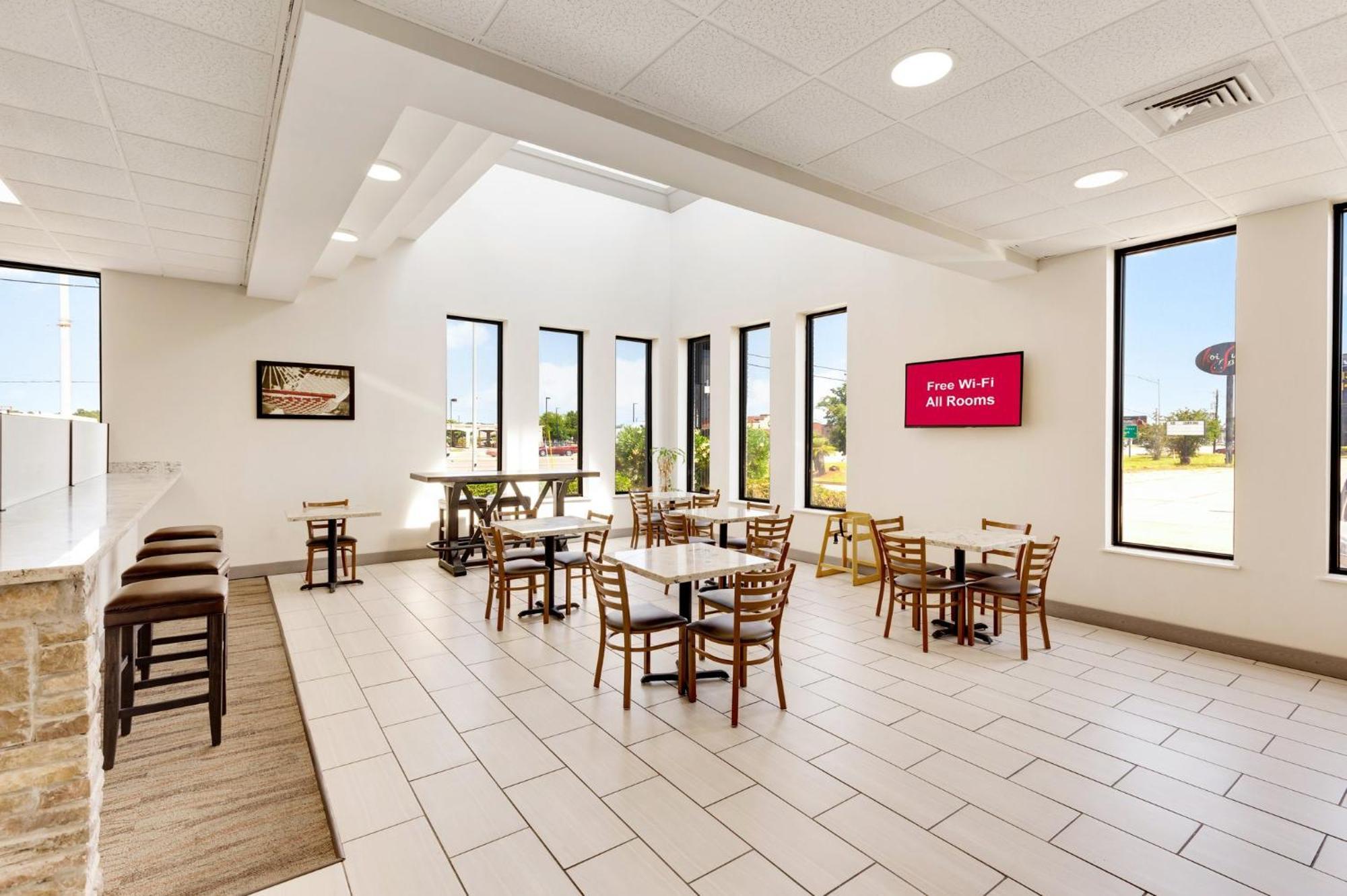 Red Roof Inn Gulfport - Biloxi Airport Extérieur photo