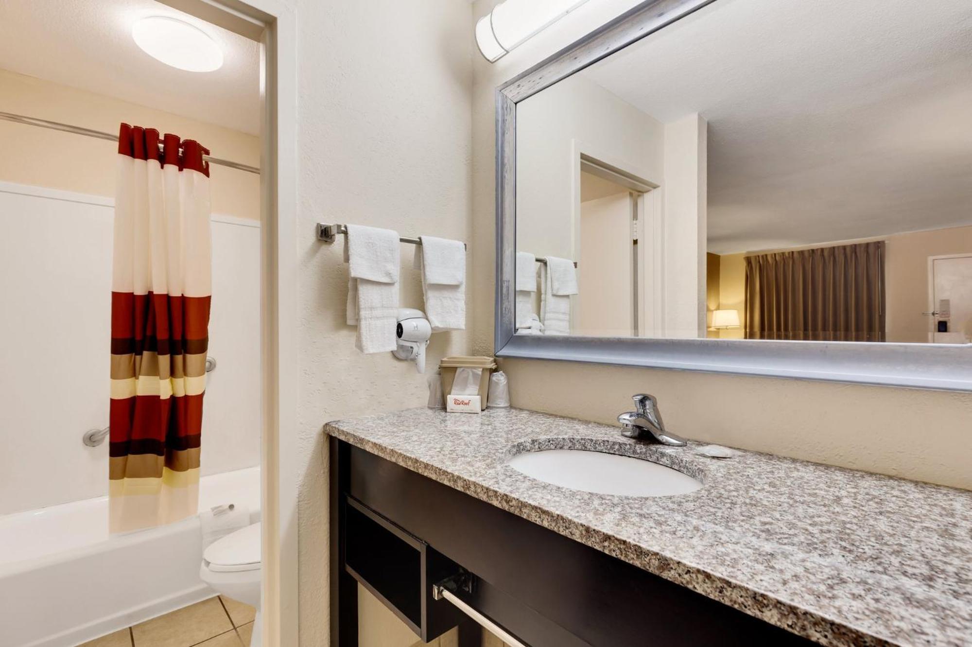Red Roof Inn Gulfport - Biloxi Airport Extérieur photo